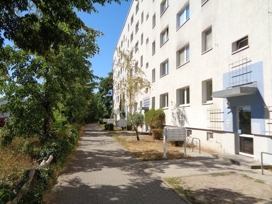 2 Raum Wohnung mit Balkon