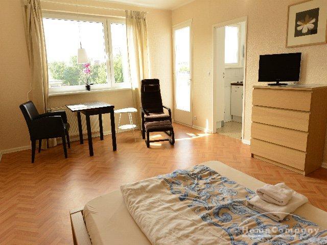 Schicke 1-Zi-Wohnung mit Balkon in Wilmersdorf - Photo 1