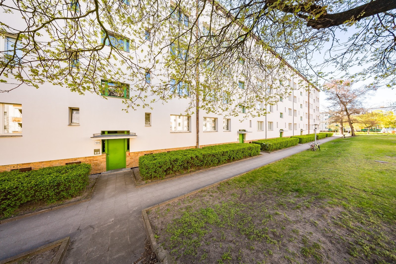 Helle 2,5-Z.-Wohnung mit Balkon und Tageslichtbad für Selbstrenovierer–WBS-Berechtigung (100 - 140) - Foto 1
