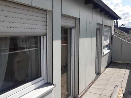 Sonnige Dachterrassenwohnung 3ZKB+WC