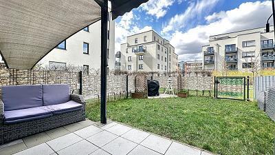 PRIVATER GARTEN | MODERNER WOHNKOMFORT
