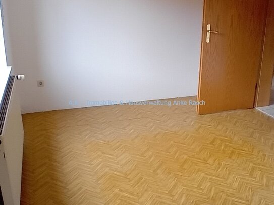 Tolle 2-Zimmer-Wohnung mit Terrasse im Villenviertel