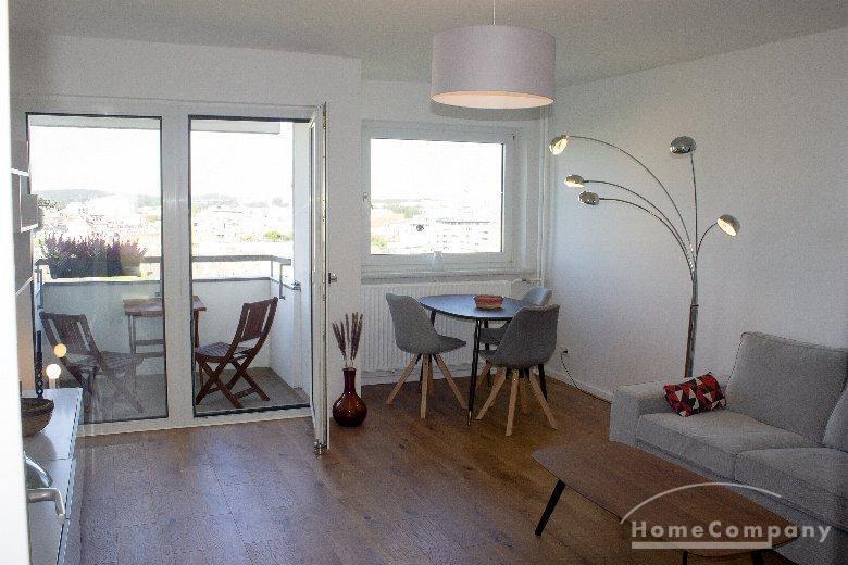 Rundumblick- Wohnung im 14 Stock on City West - Photo 1