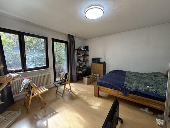 Zentrale 1-Zimmer Wohnung im Frankfurter Ostend nahe zur EZB mit EBK und Balkon