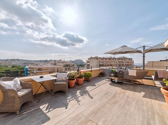 Toit-terrasse avec 4 chambres, centre Juan-les-Pins