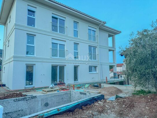OPATIJA, IČIĆI - Wohnung in einem neuen Gebäude mit Schwimmbad, Garage, Aufzug in der Nähe des Meeres und von Opatija