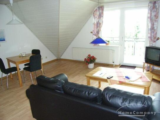 2 Zi.Whg., möbl., Balkon.