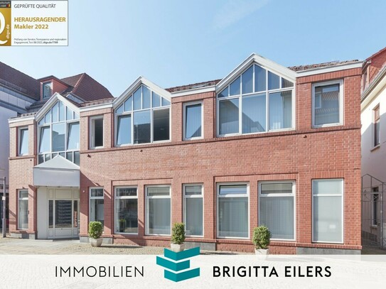 Sofort Verfügbar: Großes Wohn- & Geschäftshaus in bevorzugter Lage der Achimer Fußgängerzone