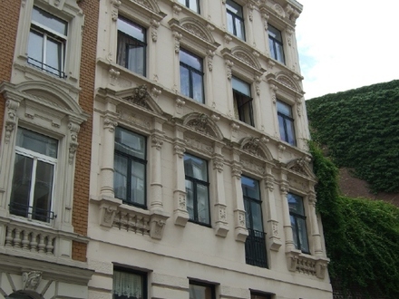 Aachen-City, gemütliche möblierte 2 Zimmerwohnung mit Terrasse