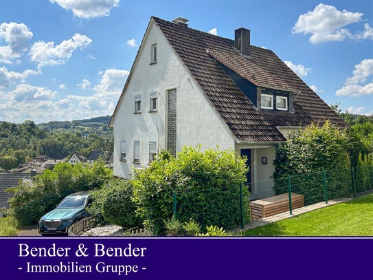 Solides Einfamilienhaus im Zentrum von Morsbach mit wunderschöner Aussicht!