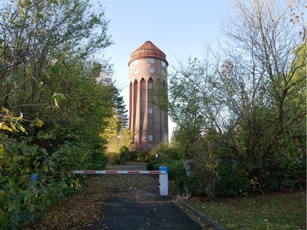 Haus/Wohnungen! Historischer, atemberaubender Wasserturm in 25541 Brunsbüttel zu verkaufen.