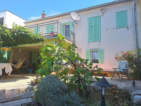 CRIKVENICA - MEDITERRANES HAUS MIT OFFENEM MEERBLICK