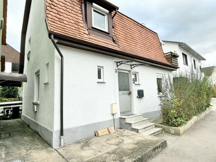 Pfiffiges freistehendes Einfamilienhaus in ruhiger Lage von Ostfildern-Nellingen!