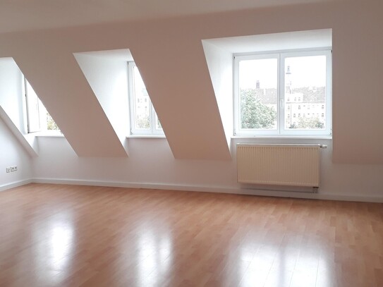 Helle 4-Raum Maisonette-Wohnung