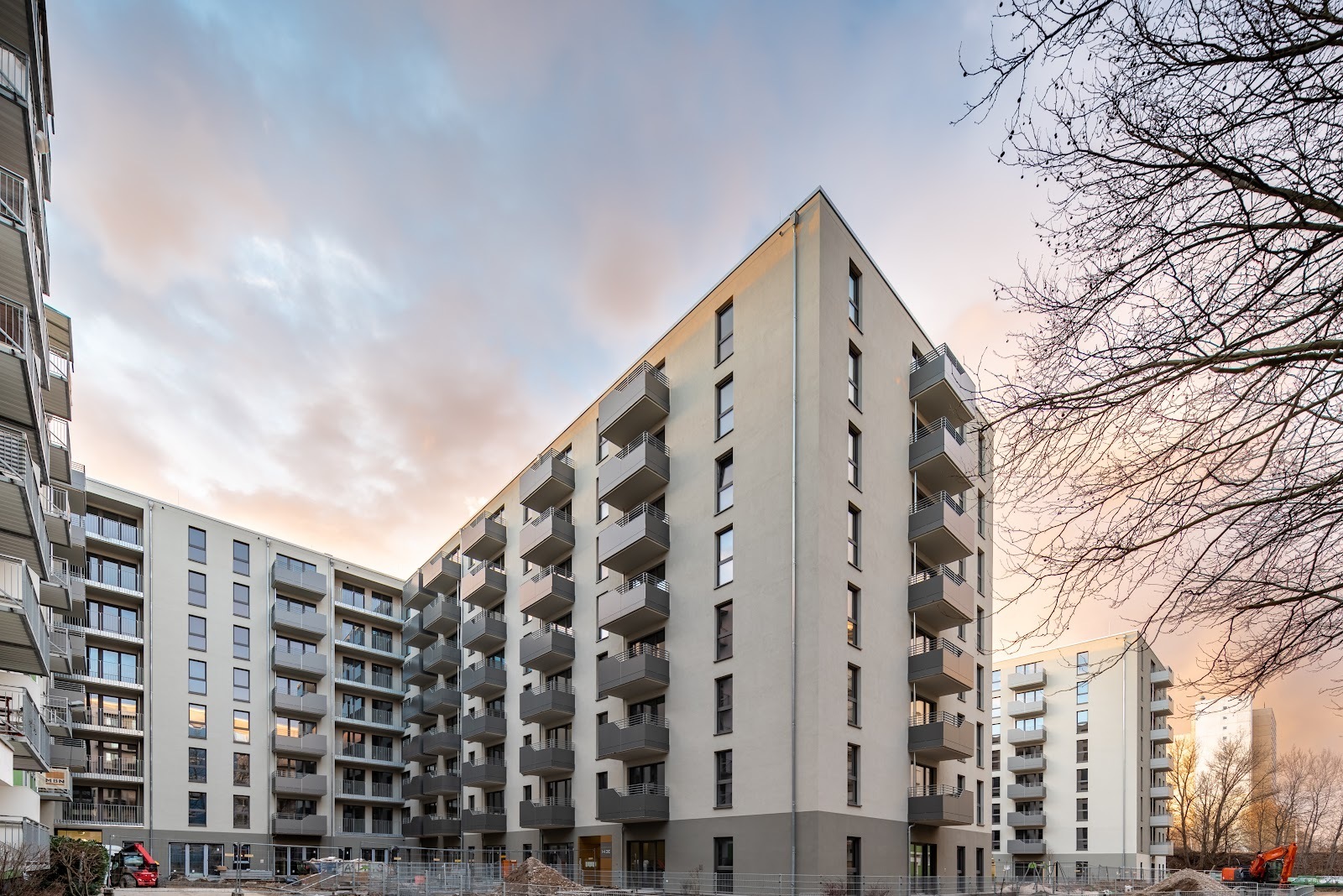 Neubauwohnung mit Balkon im Zweitbezug in Lichtenberg (nahe IKEA) neu zu vermieten