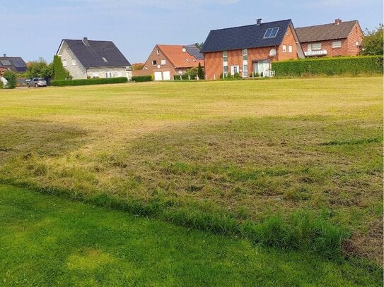 Ein tolles Grundstück für ein Einfamilienhaus oder Mehrfamilienhaus wartet auf Sie