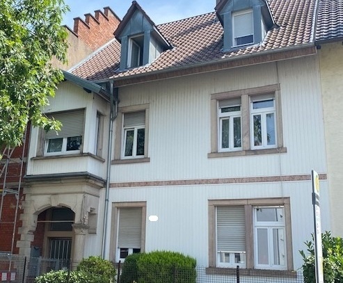 Wohnhaus mit 3 Einheiten und Gewerbeimmobilie in unmittelbarer Nähe zur Stadtmitte von Rastatt!