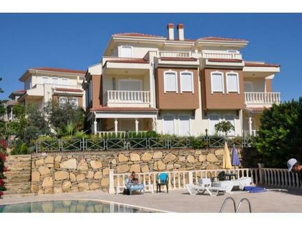 Häuser und Villen in verschiedenen Größen und Preislagen an der türkischen Reviera zu verkaufen, gelegen nähe Antalya,…