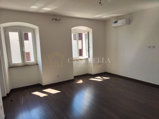 Wohnung Krnjevo, Rijeka, 53m2