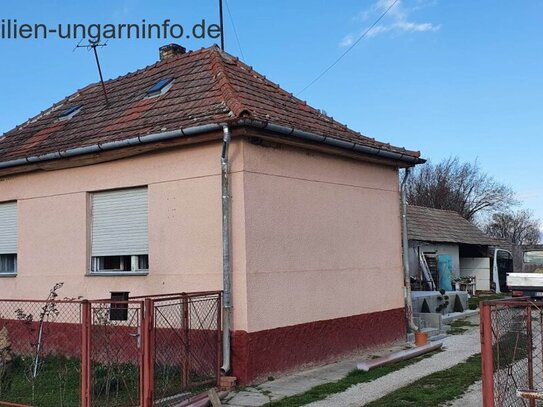 2-Zimmer-Familienhaus zu verkaufen in einem kleinen Dorf im Kreis Somogy