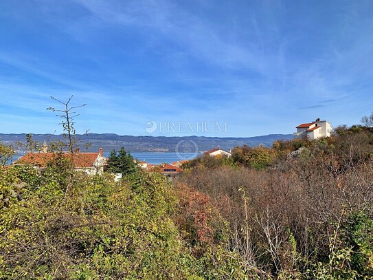 Vrbnik, Baugrundstück mit wunderschönem Meerblick!