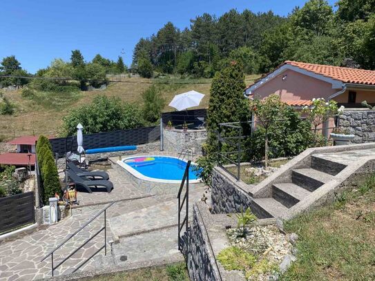 MATULJI, OKOLICA - Haus mit Schwimmbad zur Touristenmiete