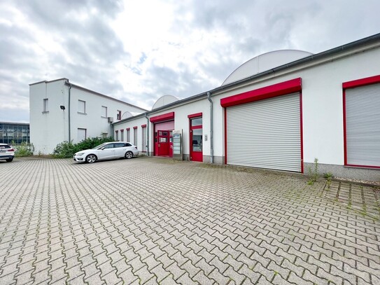 Lagerhallen / Produktionsfläche ab 300m2 / Büro ab 120m2 zur Miete