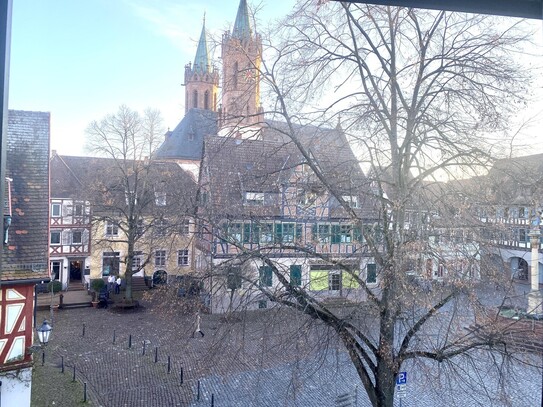 Traumhafte Maisonette-Wohnung im Herzen von Ladenburg!