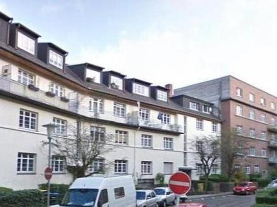 Stilvolle 3,5-Zimmer-Wohnung mit Balkon in Köln Sülz/Lindenthal