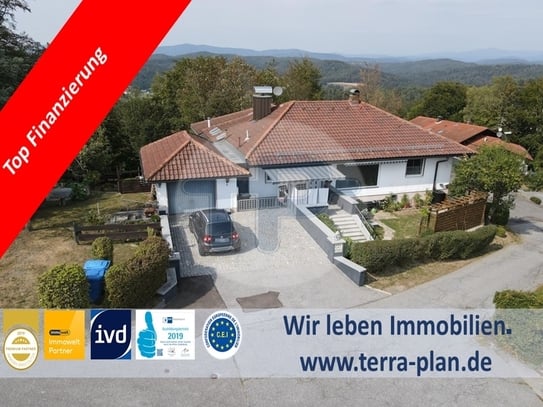 BUNGALOW MIT EINLIEGERWOHNUNG
IN HÖHEN AUSSICHTSLAGE