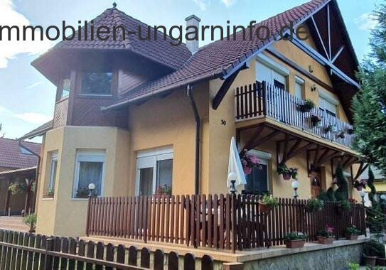 Familienhaus mit Appartements für anspruchsvolle Personen in Balatonlelle