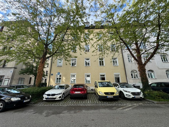 Herrliche 2-Zimmer Wohnung mit kleiner Terrasse in München - Schwantahlerhöhe!