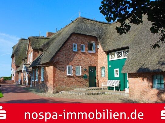 4-Zimmer FERIENWOHNUNG unter Reet