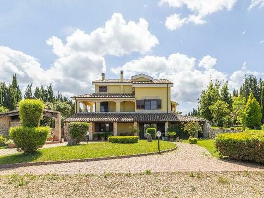 Villa Santa Caterina - Olmedo Villa mit 3 abgeschlossenen Einheiten