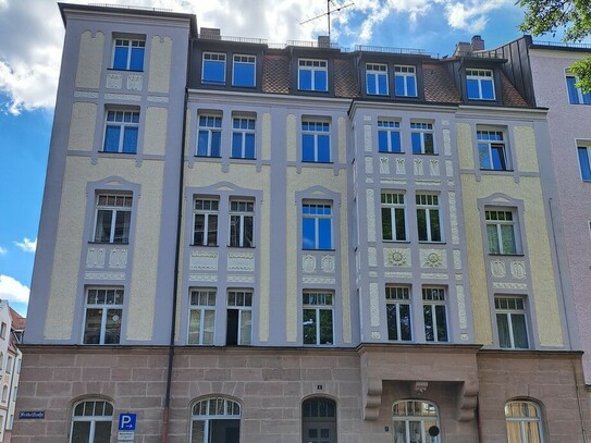 Freundliche 4-Zi-Jugendstil-Wohnung in ruhiger und familiärer Lage in Nürnberg- Schoppershof