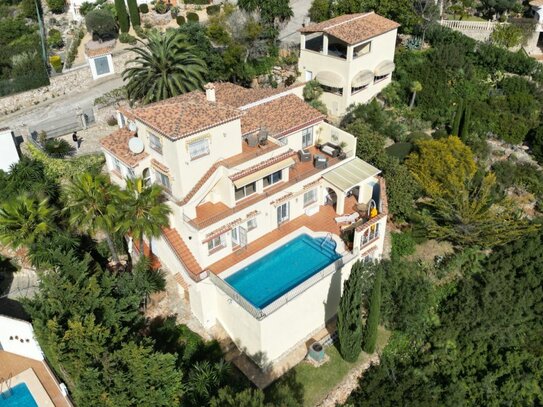 Einzigartige Villa mit grandiosem Weitblick auf das Meer und die Berge in Monte Pego