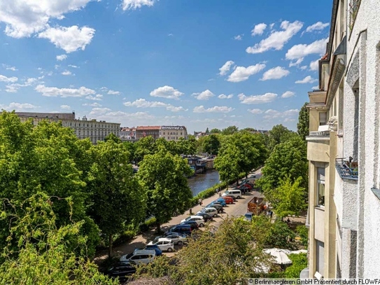 Vermietete 142 m² große Altbauwohnung am Landwehrkanal Kreuzberg als Kapitalanlage