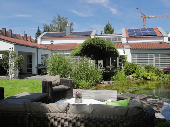 Moderne Villa auf auf 1.500 m² Grundstück: Luxus +++ Komfort +++ Großzügigkeit