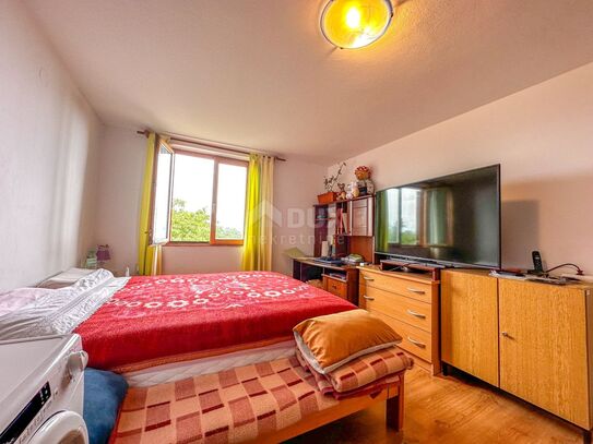 RIJEKA, KRNJEVO - 1 Schlafzimmer, 28 m2 mit Meerblick