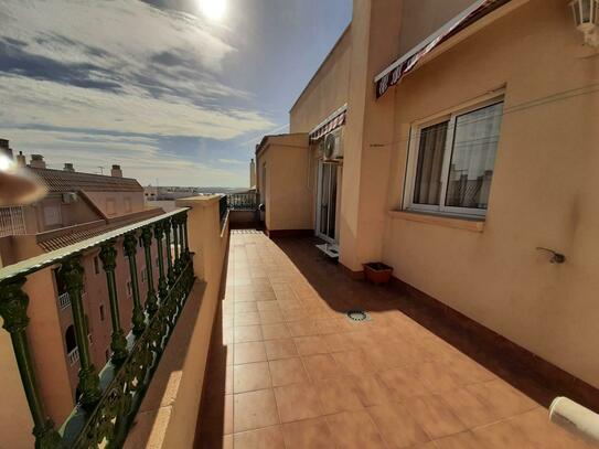 Penthouse in Torrevieja with 2