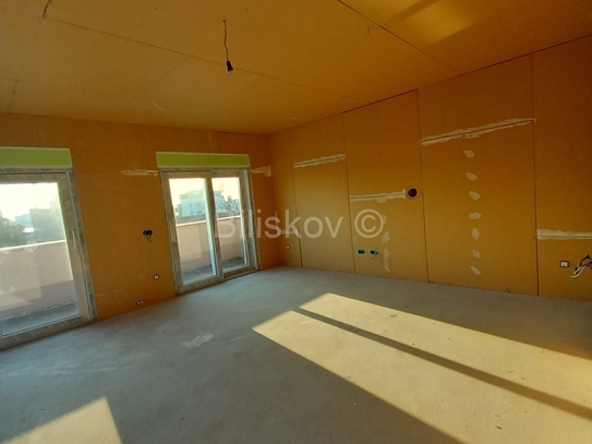 Miete, Velika Gorica, Penthouse, Aufzug, Garage 40m2