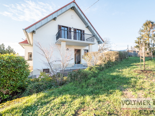 LIVE YOUR DREAM - großzügiges Einfamilienhaus mit Garten, Balkon und Garage in Münchwies!