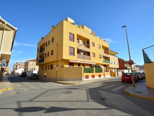 Hübsches Apartment mit 3 Schlafzimmern und 2 Bädern in der charmanten Stadt Formentera del Segura