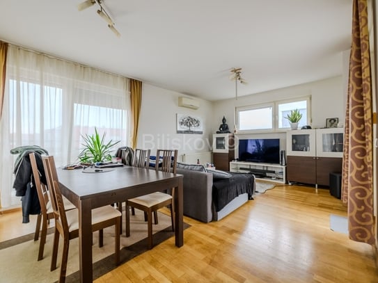 Novi Zagreb, Oder, Penthouse mit zwei Terrassen, Parkplatz