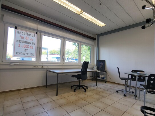 18 m² Bürofläche in Kaltenkirchen - Courtagefrei!