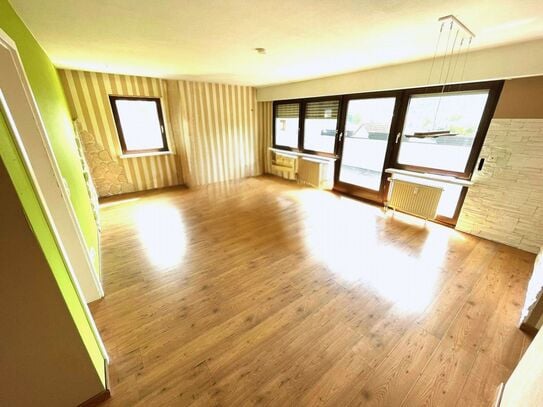 ** 2-Zimmer Wohnung mit Weitblick und 2 Balkone **