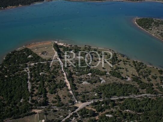 Grundstück Osor, Mali Lošinj, 7.000m2