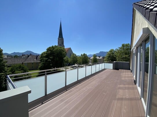 Exclusive 3.5 Zimmer-Wohnung mit großzügiger Terrasse und herrlichem Ausblick