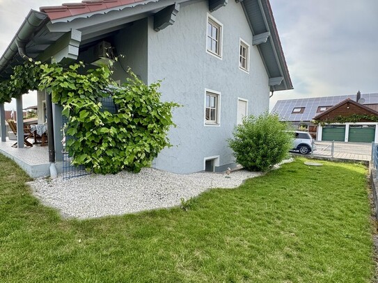 Geräumiges Einfamilienhaus mit Garten, Pool und Sauna