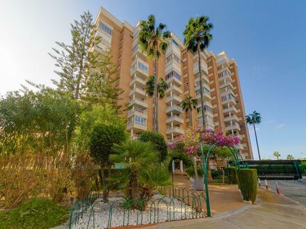 Apartment in Orihuela Costa with 2